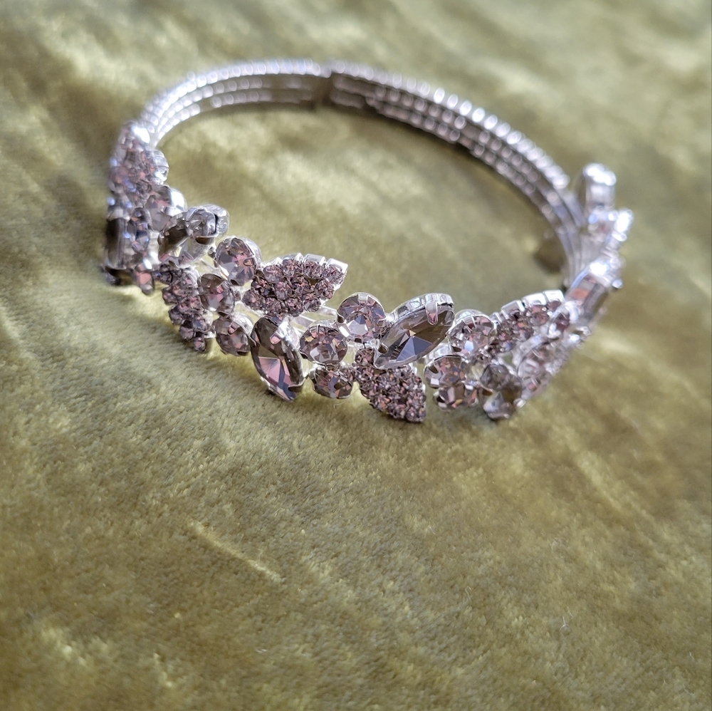 Adjustable Gem Bracelet